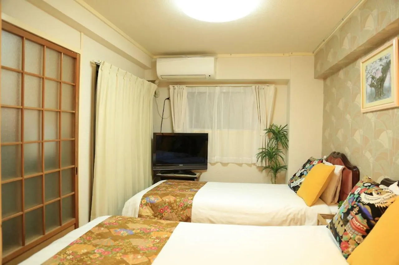 Corpo Chapelle Apartment Osaka 0*,